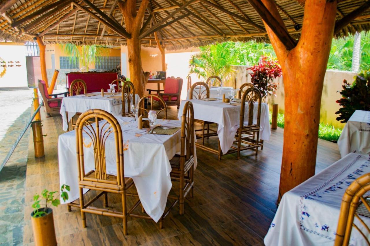 Fleurs D'Ylang Hotel Nosy Be Exterior photo